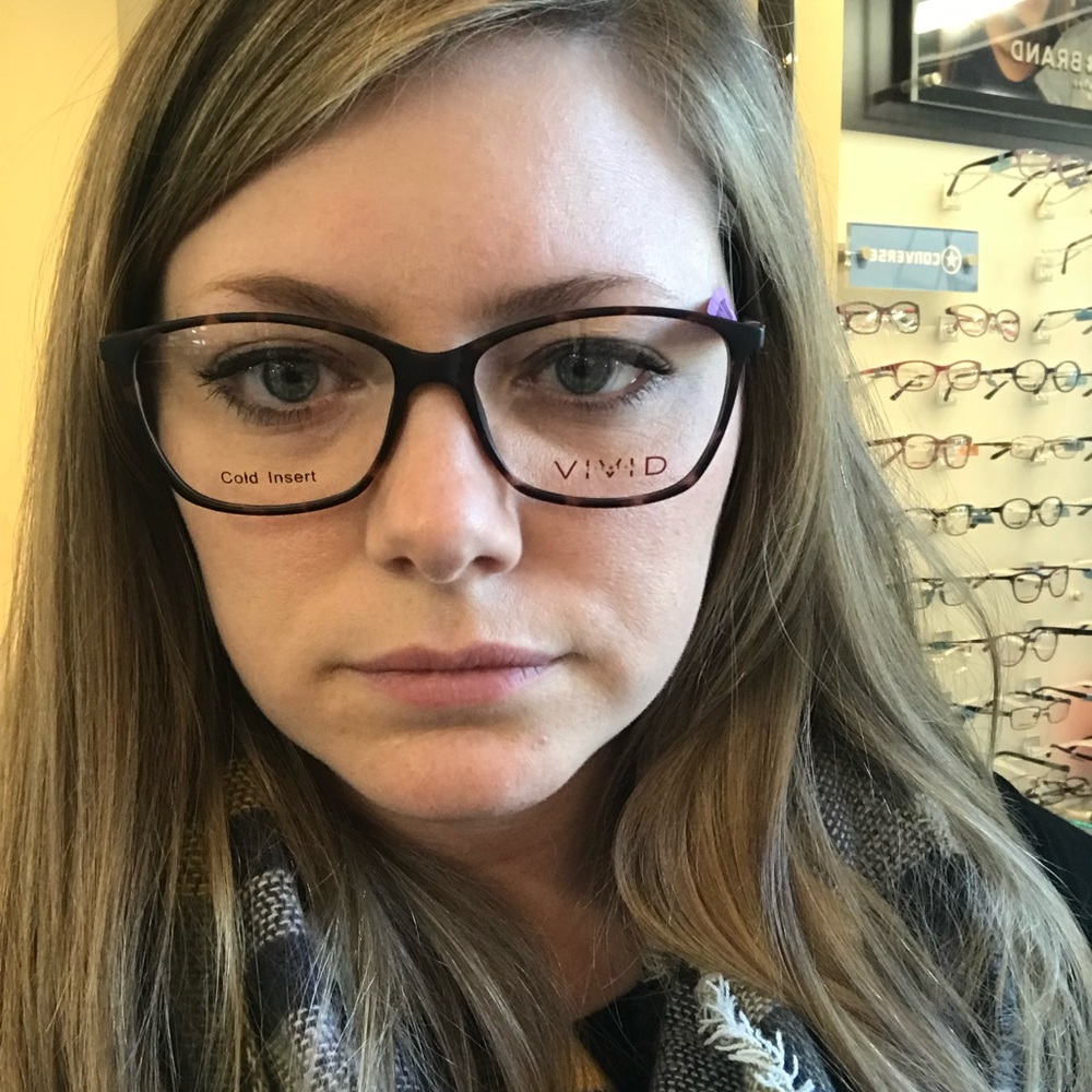 Meet your Posher, Kim